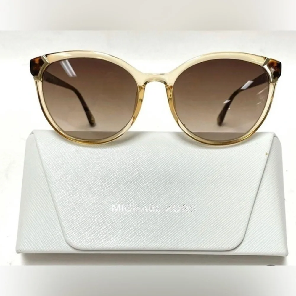Michael Kors M2806S Bradshaw sunglasses
